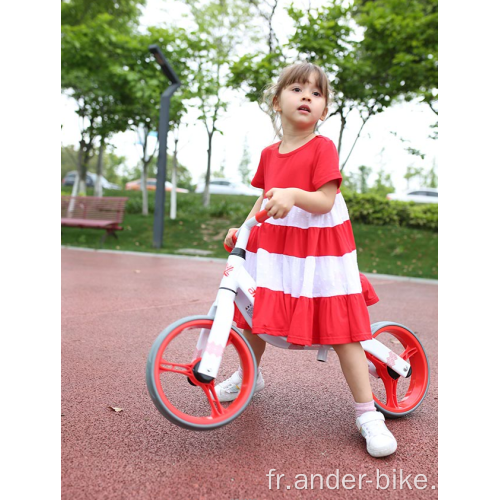 Pas de jouets de pédale vélo d&#39;équilibre enfant poussoir vélo